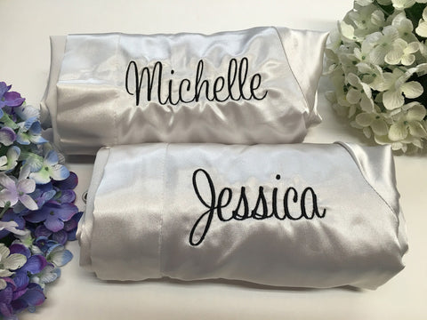 Set of 2 - Bridal Party Bridesmaid Satin Robes