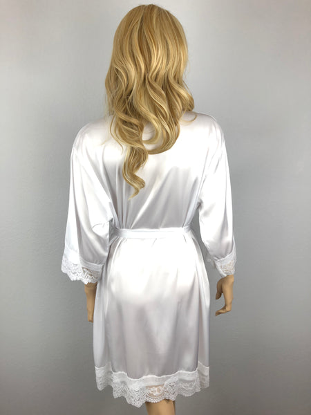 White - Premium Matching Lace Bridesmaid Robe